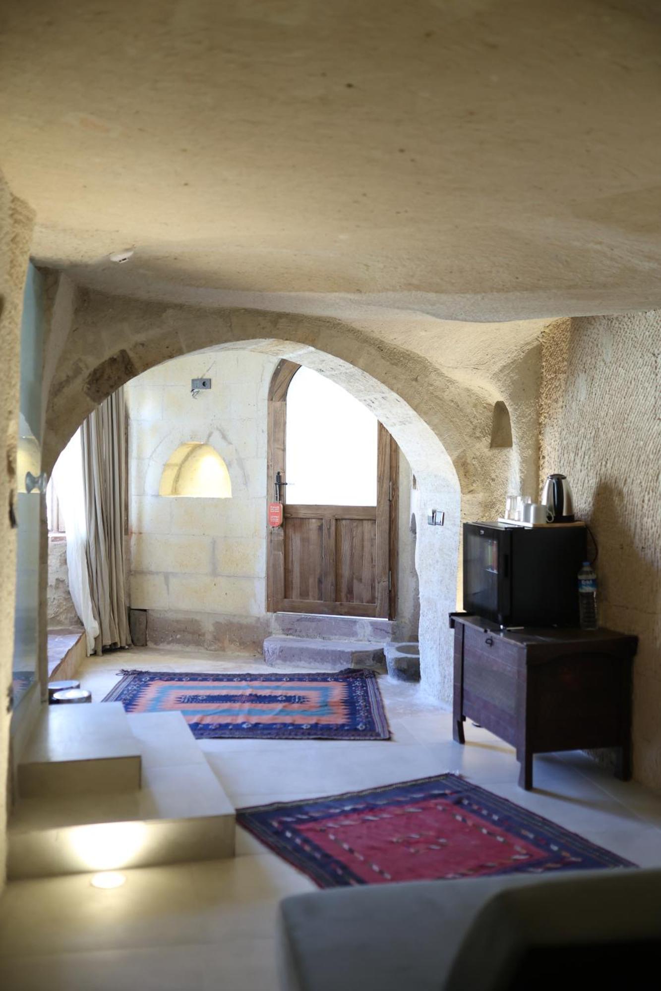 Potamia Cave Suites Ortahisar Ngoại thất bức ảnh